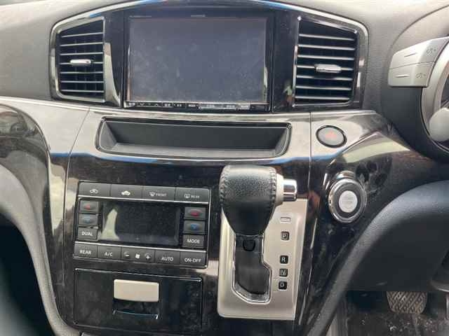NISSAN ELGRAND 2013