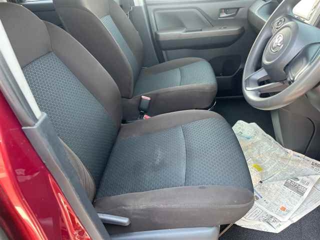 TOYOTA ROOMY 2021