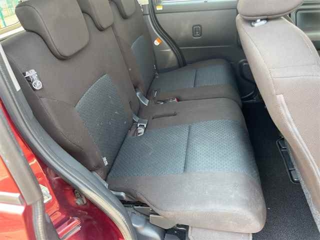 TOYOTA ROOMY 2021