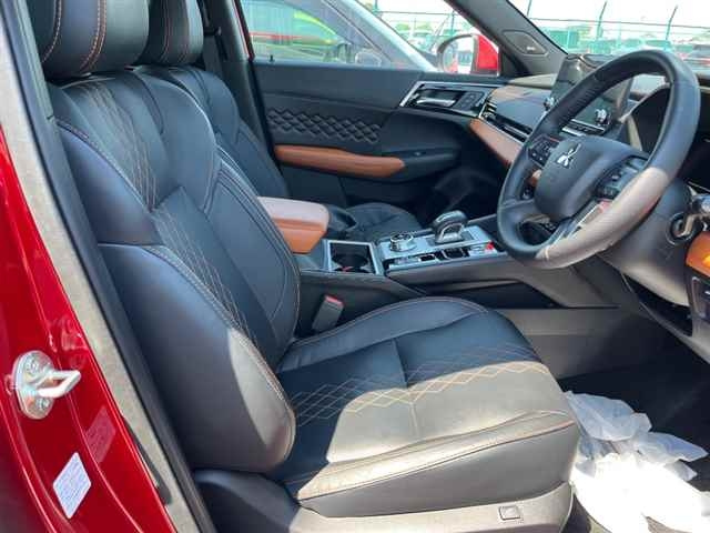 MITSUBISHI OUTLANDER PHEV 2022