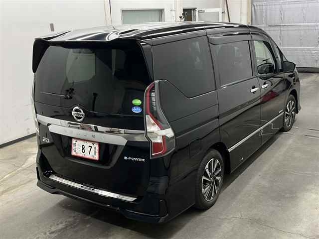 NISSAN SERENA 2020