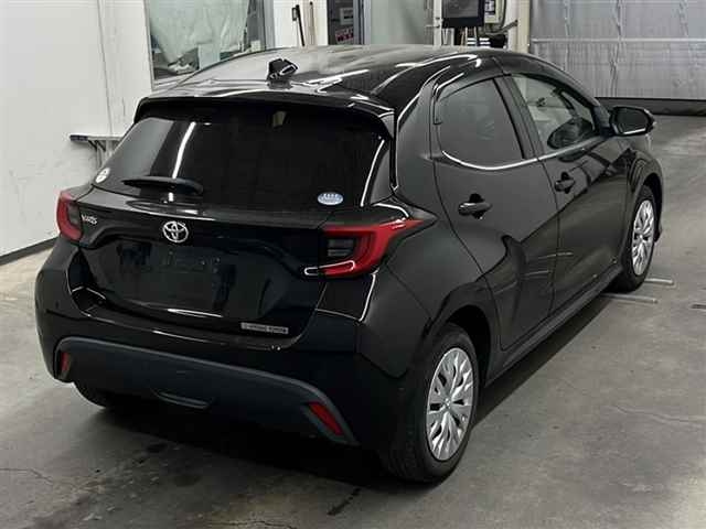 TOYOTA YARIS 2021