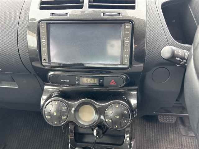 TOYOTA IST 2008