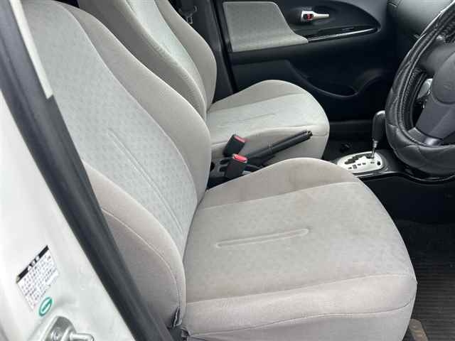 TOYOTA IST 2008
