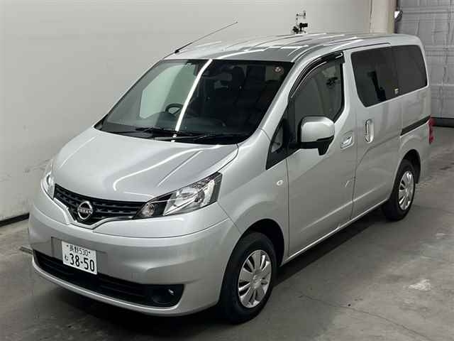 NISSAN NV200 2022