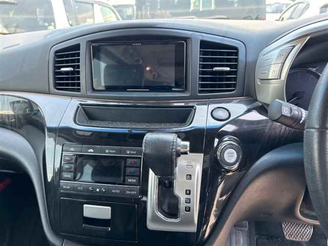 NISSAN ELGRAND 2019