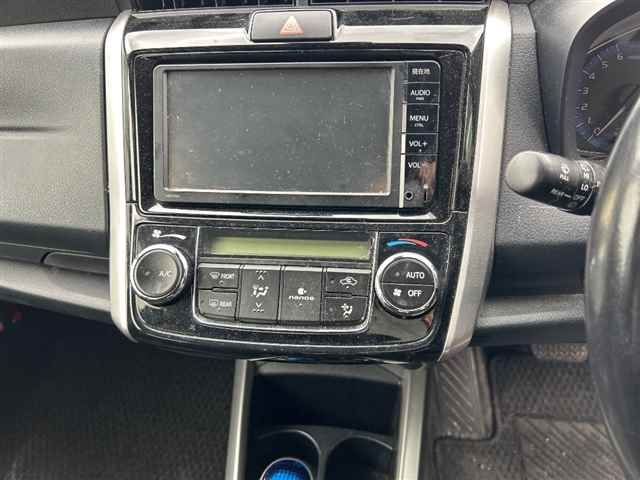 TOYOTA COROLLA FIELDER 2016