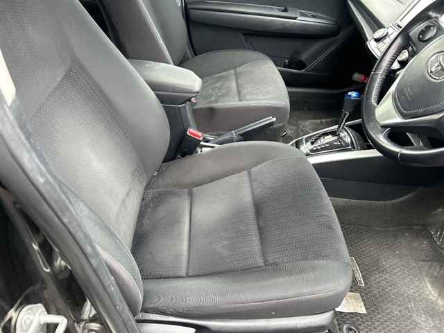 TOYOTA COROLLA FIELDER 2016