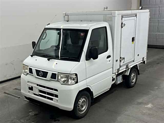 NISSAN CLIPPER TRUCK 2013