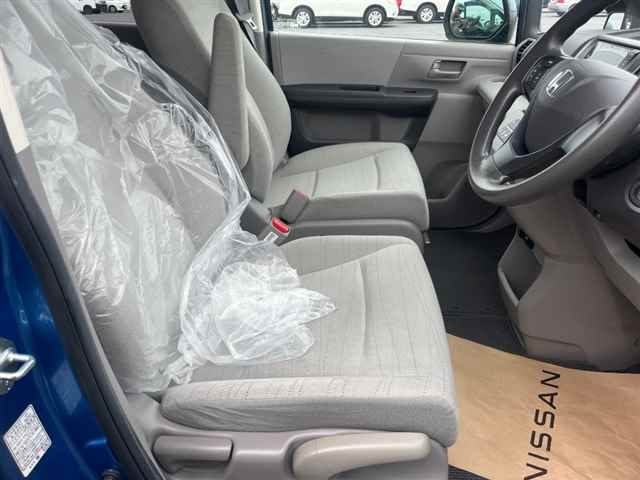 HONDA STEP WAGON 2010
