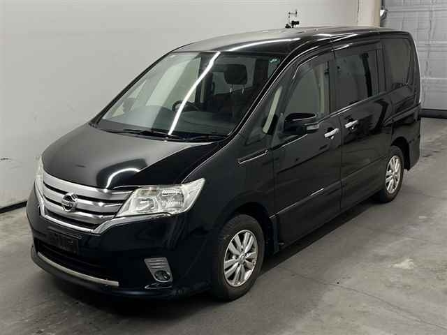 NISSAN SERENA 2013