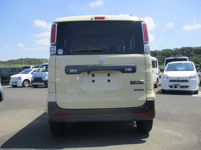 SUZUKI SPACIA GEAR 2022