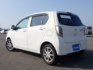 DAIHATSU MIRA E S 2016