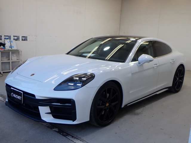 PORSCHE PANAMERA 2024