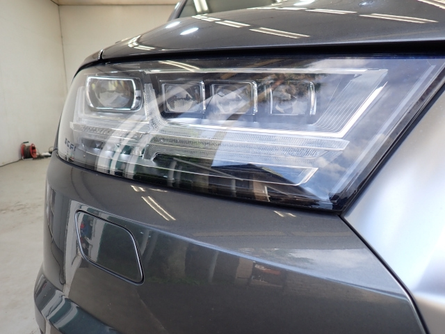 AUDI Q7 2016