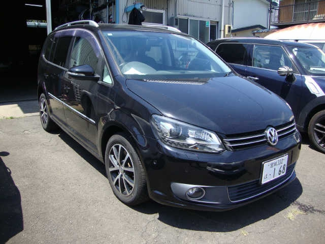 VOLKSWAGEN GOLF TOURAN 2015