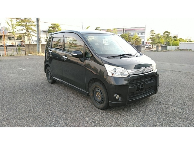 DAIHATSU MOVE 2011