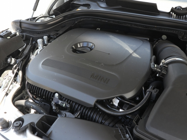BMW MINI 2025
