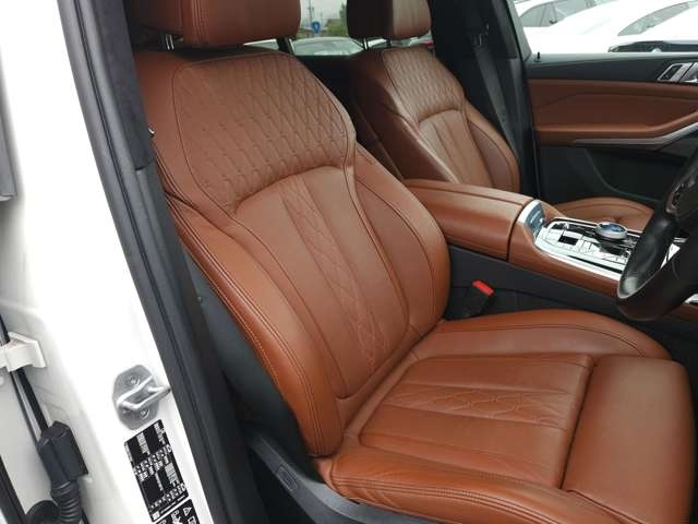 BMW X7 2023