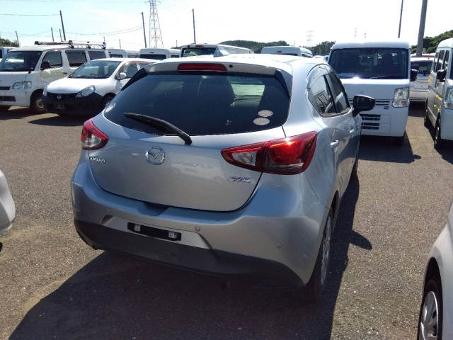 MAZDA DEMIO 2018