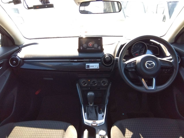 MAZDA DEMIO 2018