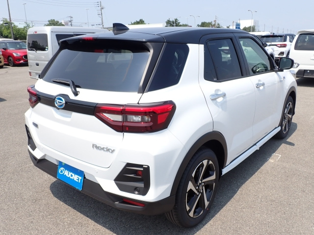 DAIHATSU ROCKY 2025