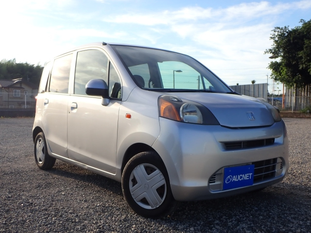 HONDA LIFE 2010