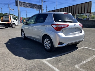 TOYOTA VITZ 2019