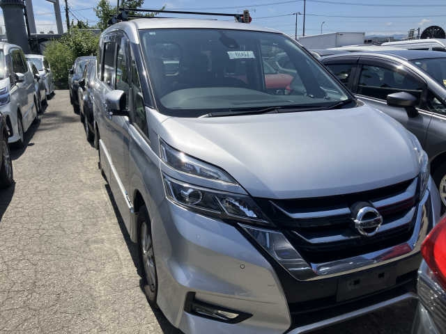 NISSAN SERENA 2018
