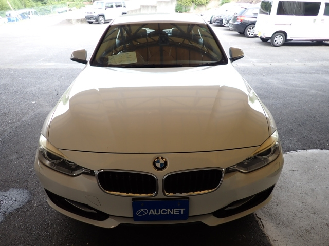 BMW 3 SERIES 2012