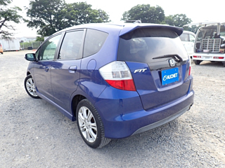 HONDA FIT 2010