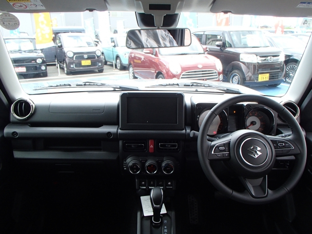 SUZUKI JIMNY 2025