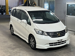 HONDA FREED 2011