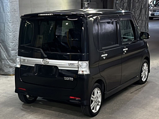 DAIHATSU TANTO 2013
