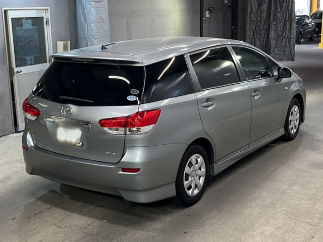 TOYOTA WISH 2012