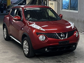 NISSAN JUKE 2013
