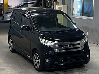 NISSAN DAYZ 2013
