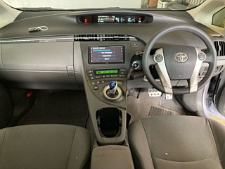 TOYOTA PRIUS 2010