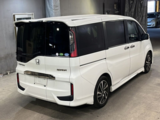 HONDA STEP WAGON 2015