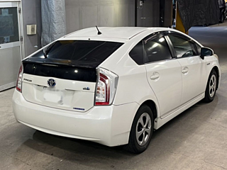 TOYOTA PRIUS 2013