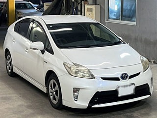 TOYOTA PRIUS 2013