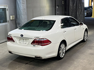 TOYOTA CROWN 2010
