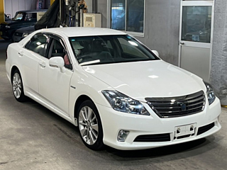TOYOTA CROWN 2010