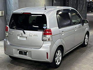 TOYOTA SPADE 2016