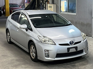 TOYOTA PRIUS 2010