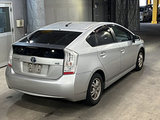 TOYOTA PRIUS 2010