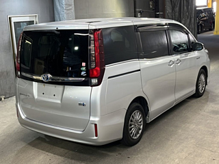 TOYOTA ESQUIRE 2014