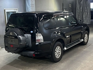 MITSUBISHI PAJERO 2014
