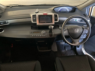 HONDA FREED 2012