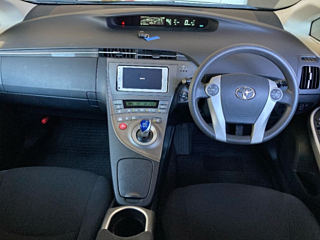 TOYOTA PRIUS 2013